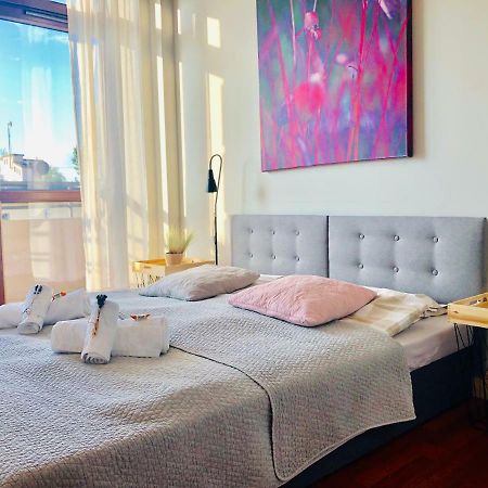 75M2 Apartament Kopernik Z Widokiem Na Jasna Gore Czestochowa Luaran gambar