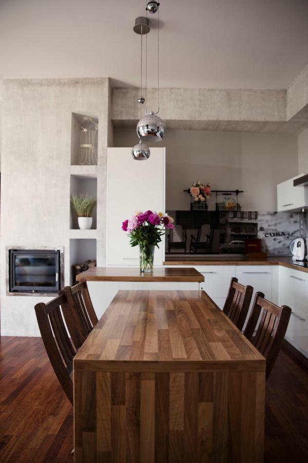 75M2 Apartament Kopernik Z Widokiem Na Jasna Gore Czestochowa Luaran gambar