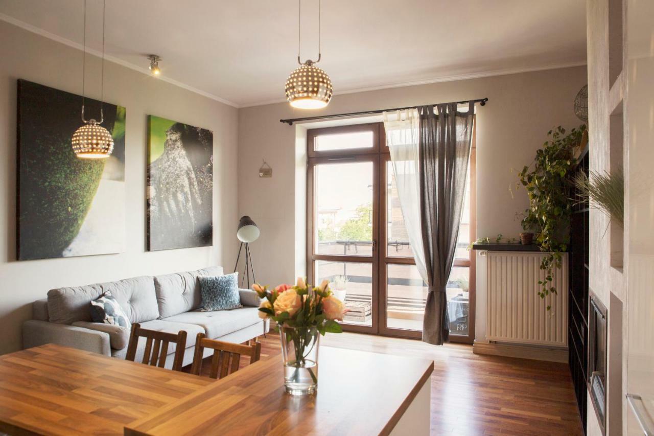 75M2 Apartament Kopernik Z Widokiem Na Jasna Gore Czestochowa Luaran gambar